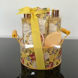 Shea Manuka Honey Gift Set